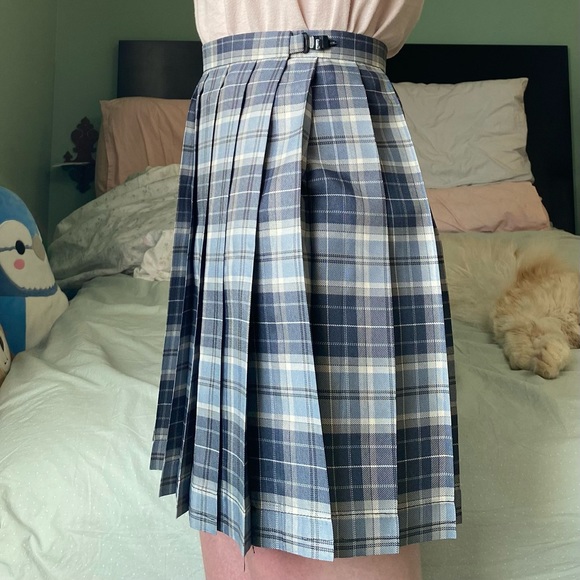 Plaid pleated skirt - Picture 2 of 9